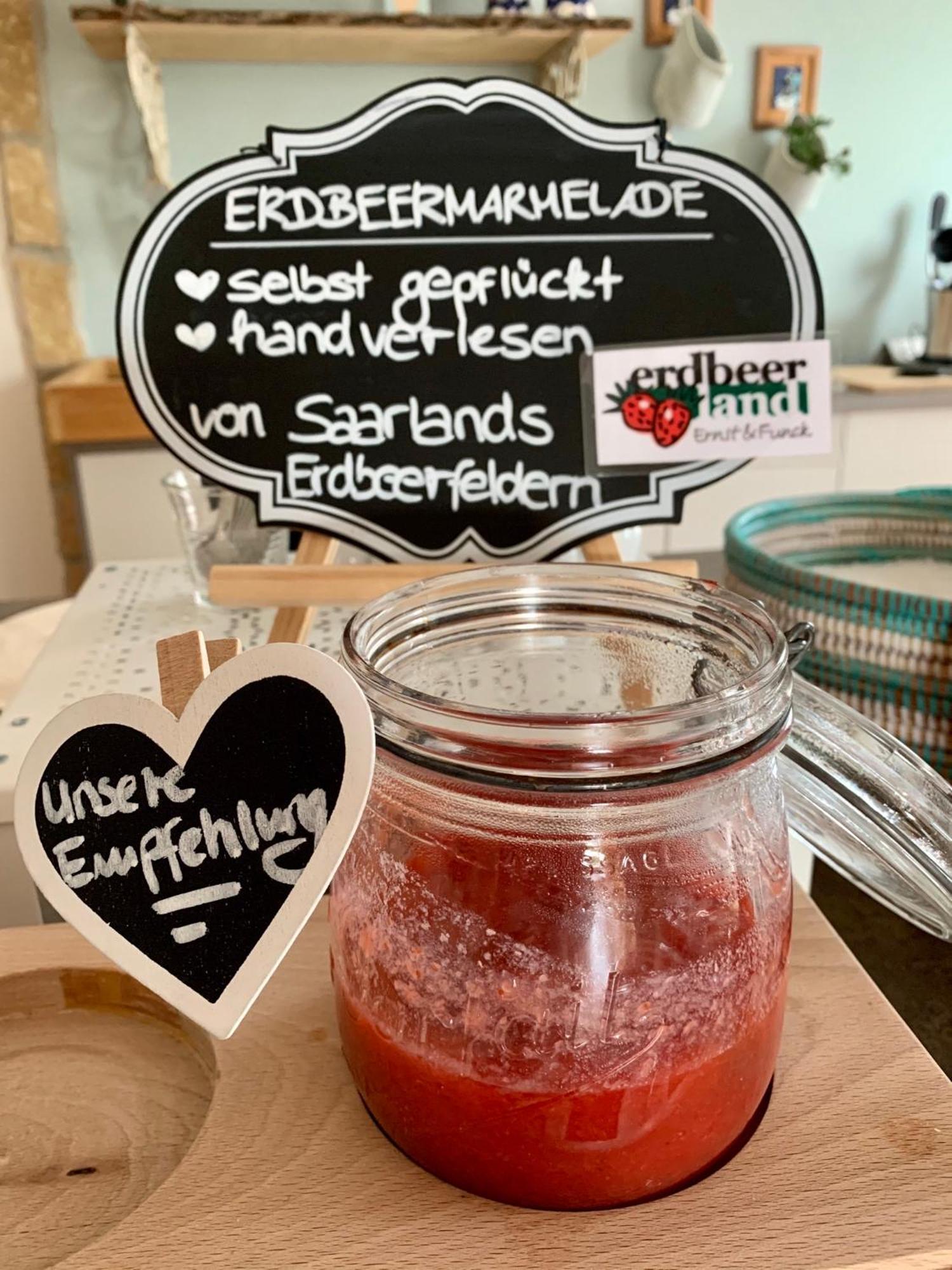 Hotel-Bistro-Europa Merchweiler Exteriör bild
