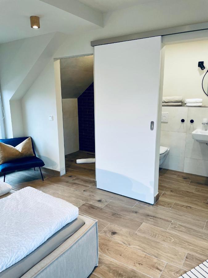 Hotel-Bistro-Europa Merchweiler Exteriör bild