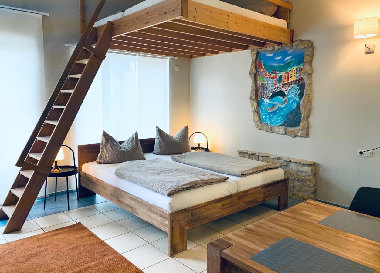 Hotel-Bistro-Europa Merchweiler Exteriör bild